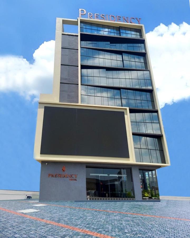 Presidency Airport Hotel Kochi المظهر الخارجي الصورة