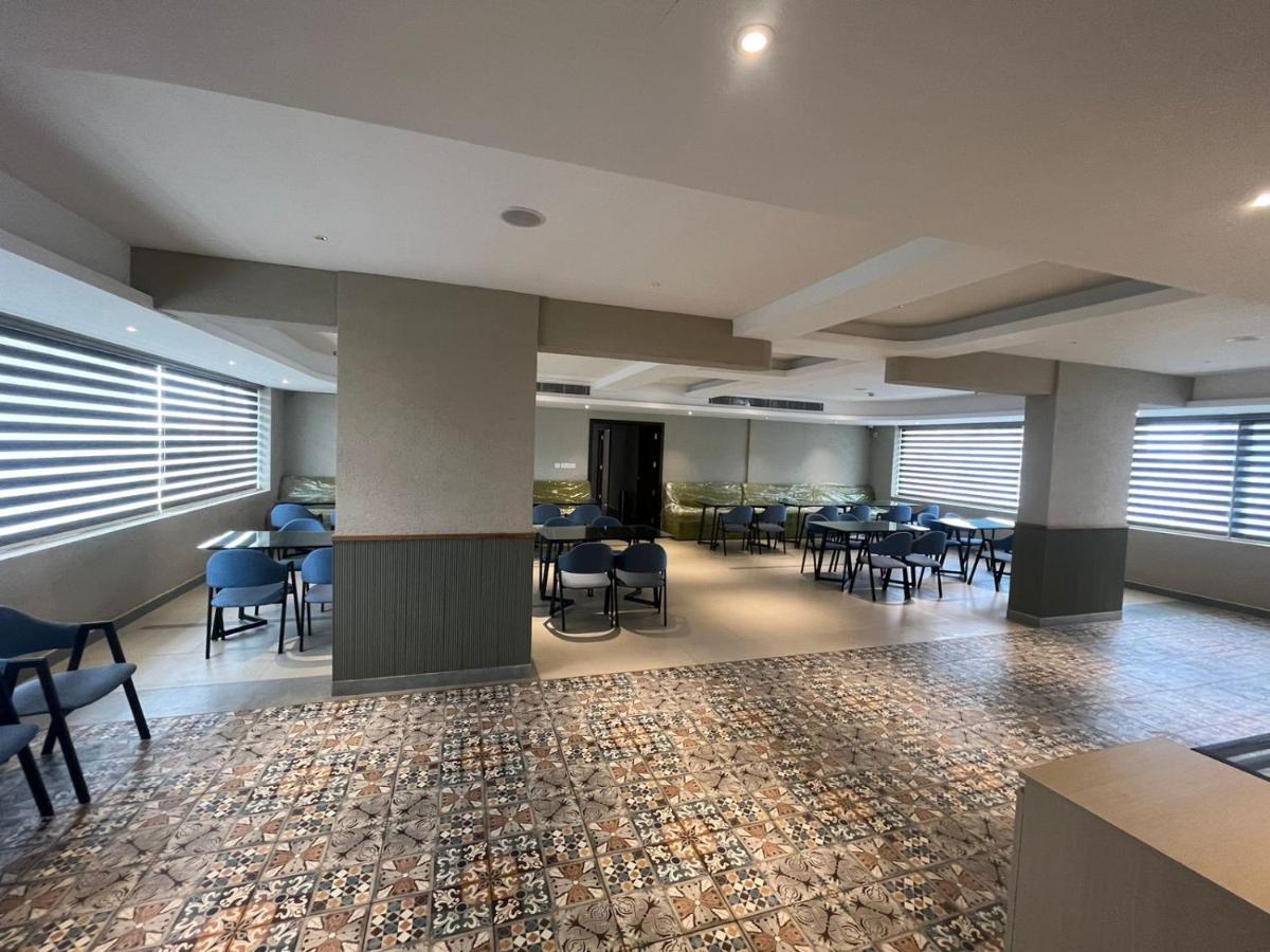 Presidency Airport Hotel Kochi المظهر الخارجي الصورة