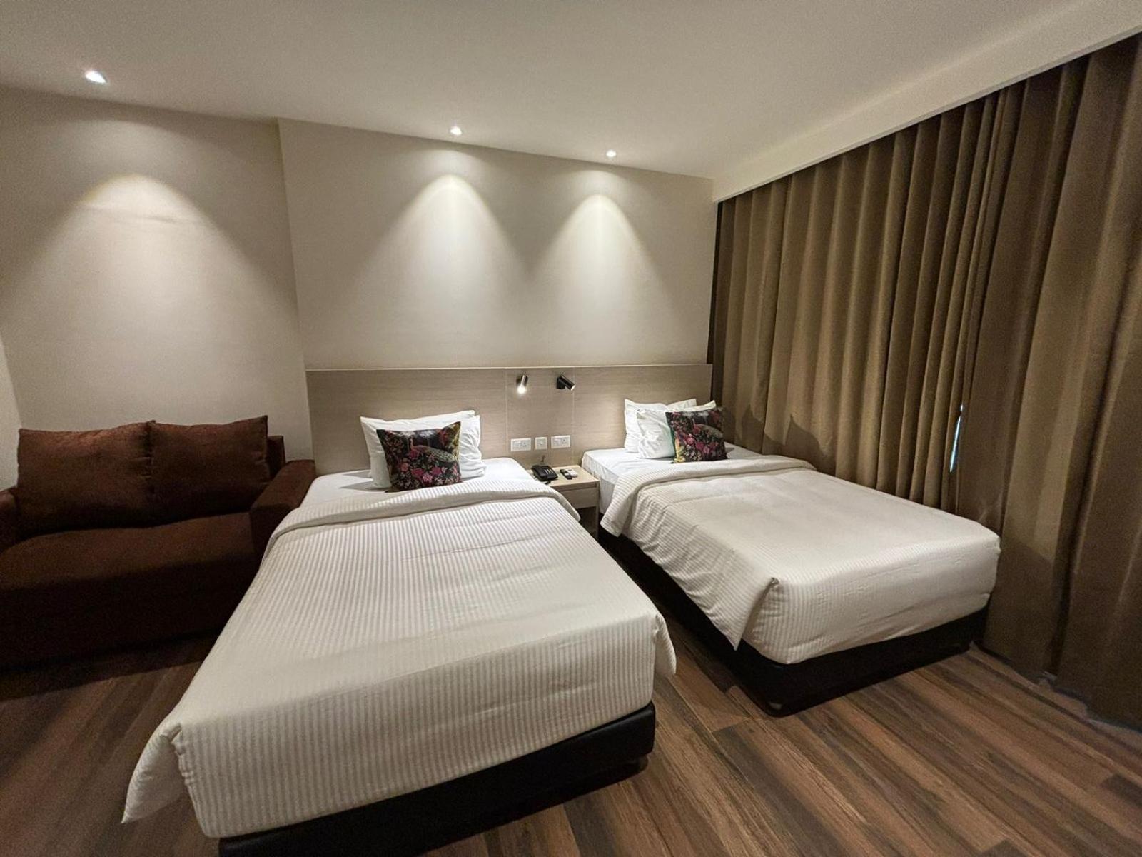 Presidency Airport Hotel Kochi المظهر الخارجي الصورة