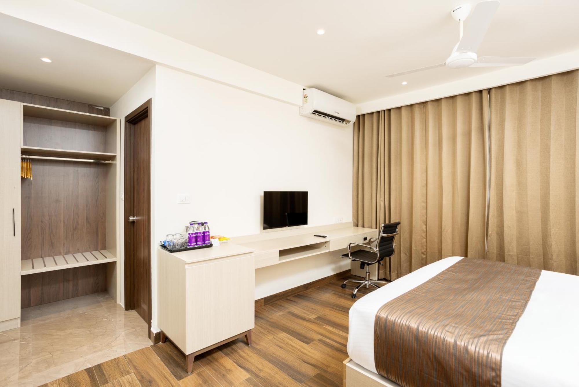 Presidency Airport Hotel Kochi المظهر الخارجي الصورة