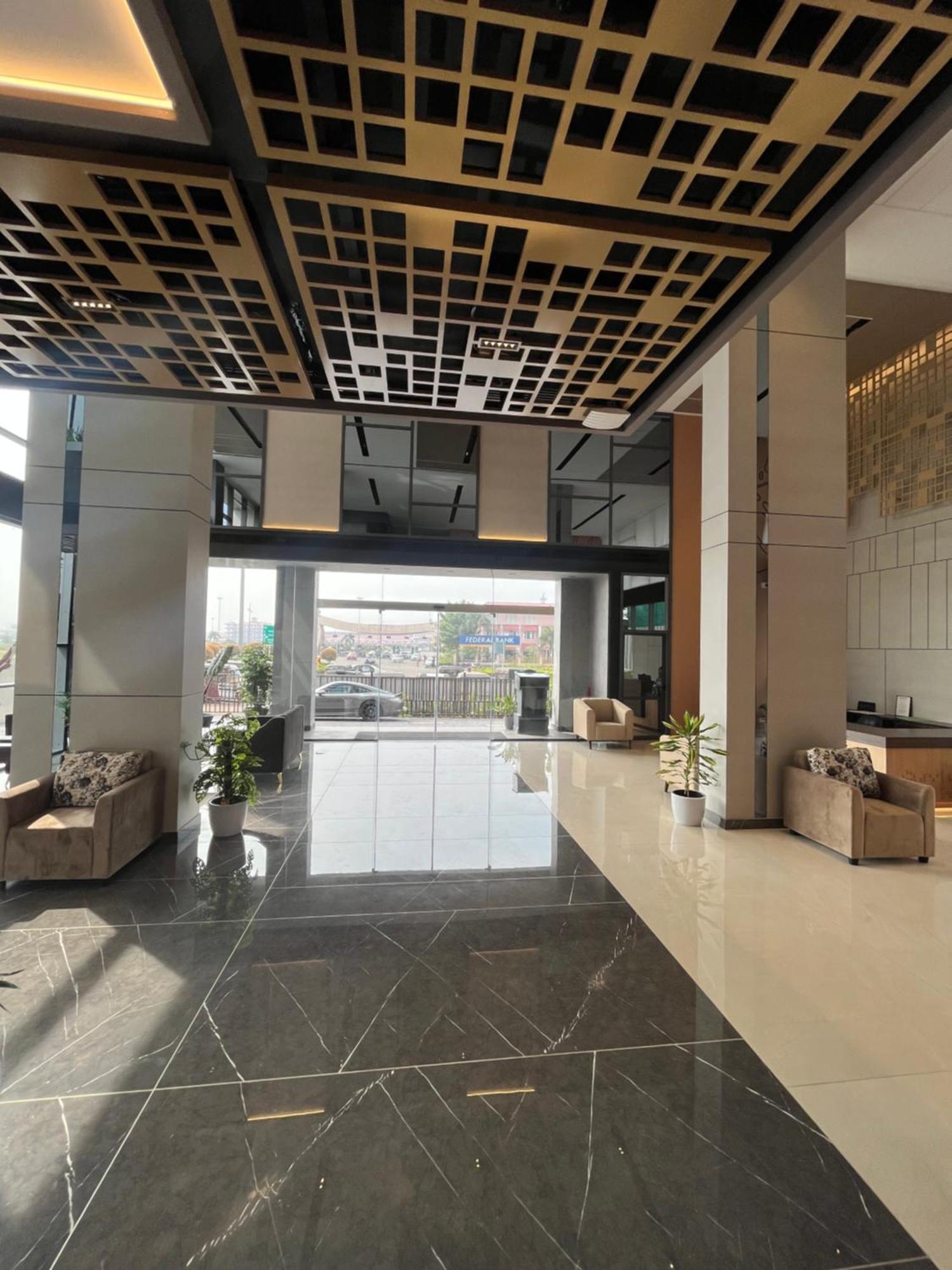 Presidency Airport Hotel Kochi المظهر الخارجي الصورة